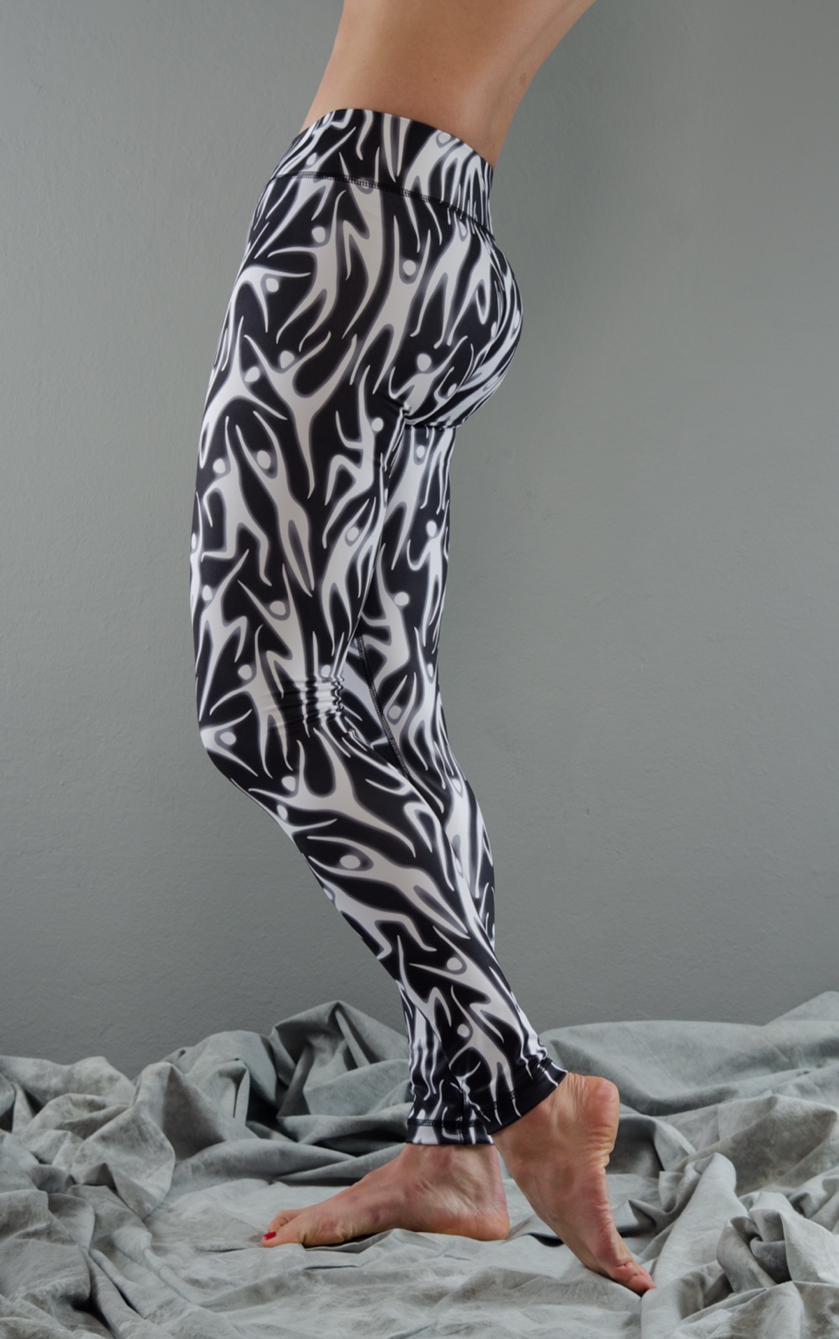 Synergy ilustrovane helanke — Talking Walking