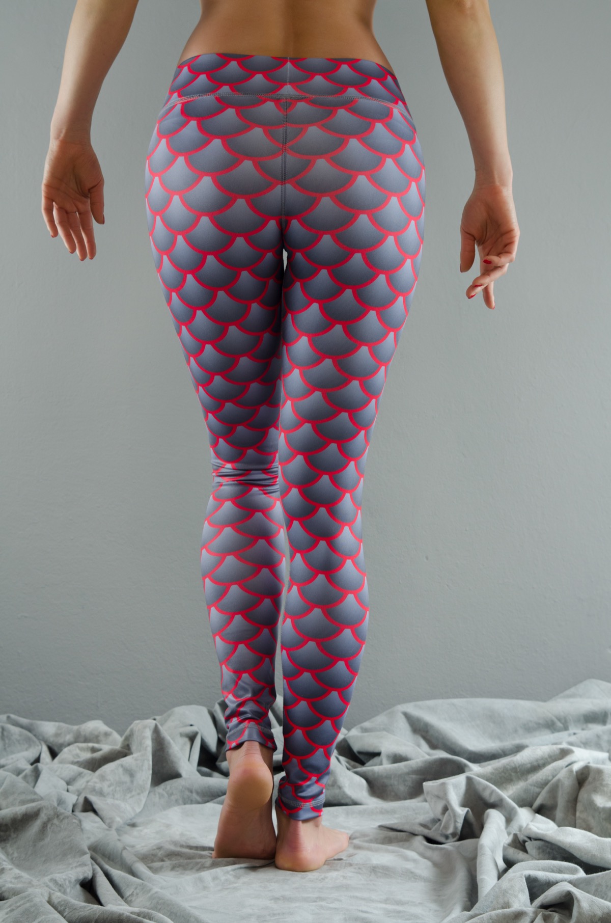 Urban Mermaid ilustrovane helanke — Talking Walking